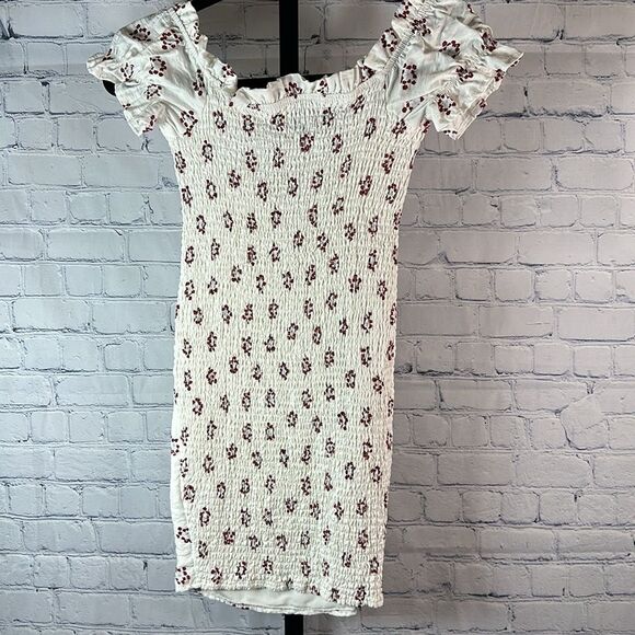 ✨ Princess Polly “Ithaca” Mini Dress – Size 4 - Picture 8 of 8